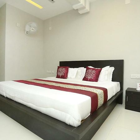 Отель Oyo 12978 Igloo Residency Витхири Экстерьер фото