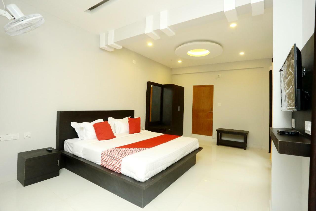 Отель Oyo 12978 Igloo Residency Витхири Экстерьер фото